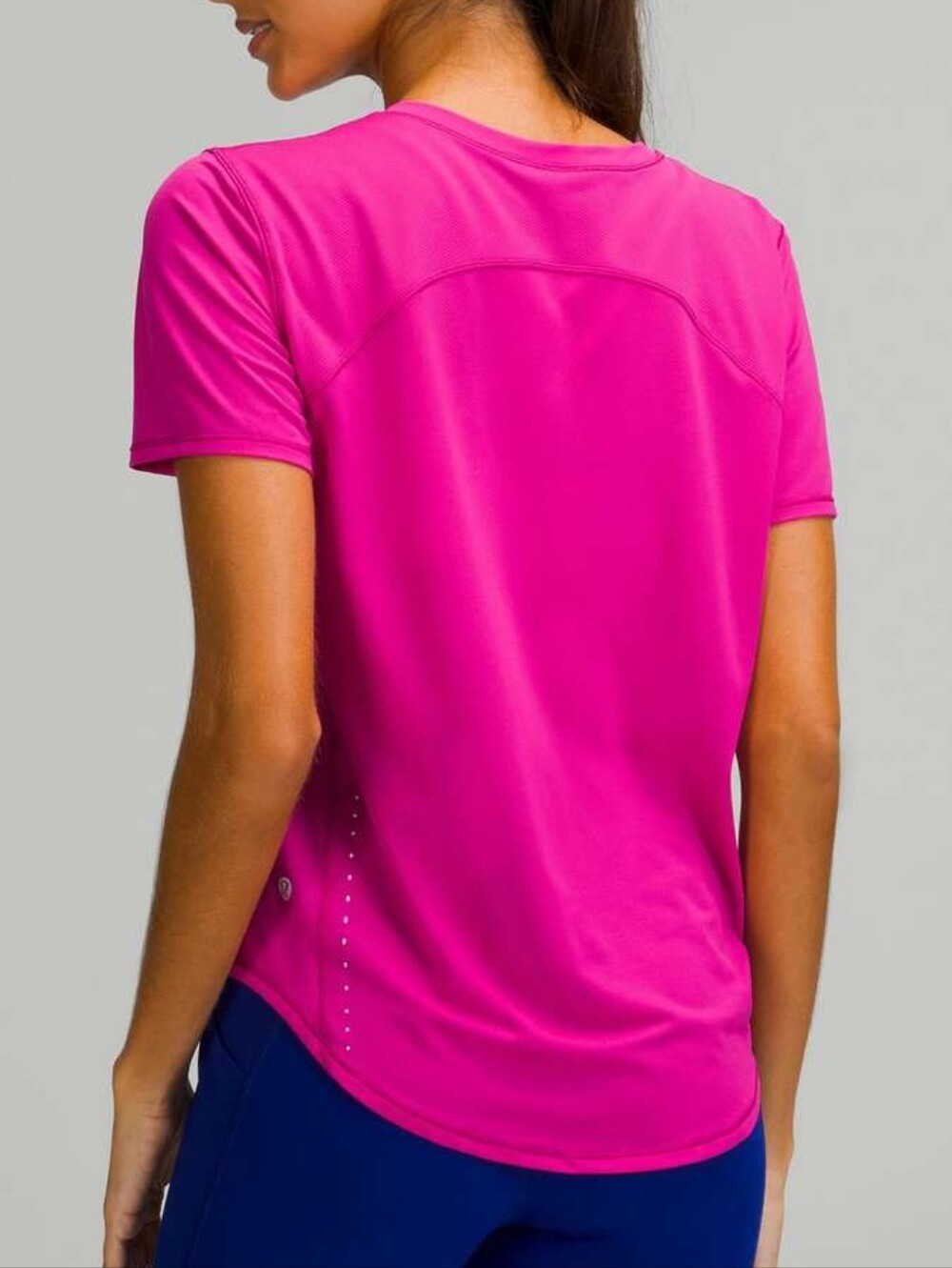 Lululemon High Neck Running and Training T-Shirt Color Rippened Raspberry Size S - Picture 4 of 8